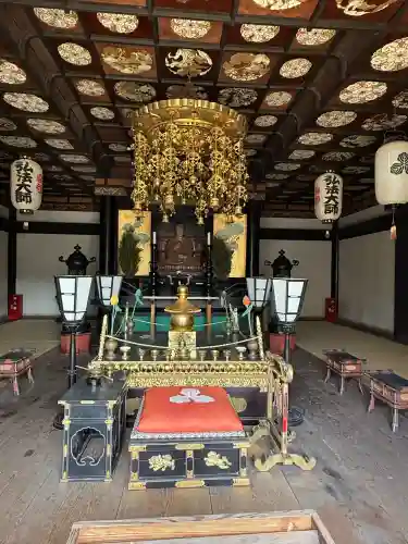 根来寺の{uncategorized: "未分類", other: "その他", undefined: "問題あり", building: "その他建物", grave: "お墓", sacred_gate: "鳥居", guardian: "狛犬", statue: "像", buddha: "仏像", history: "歴史", nature: "自然", garden: "庭園", animal: "動物", pagoda: "塔", temizu: "手水舎", mountain_gate: "山門・神門", sanctuary: "本殿・本堂", subordinate: "末社・摂社", art: "芸術", scenery: "景色", jizo: "地蔵", ema: "絵馬", goshuin: "御朱印", omikuji: "おみくじ", items: "授与品その他", amulet: "お守り", goshuincho: "御朱印帳", eats: "食事", festival: "お祭り", votive_dance: "神楽", shichigosan: "七五三参", wedding: "結婚式", experience: "体験その他", initially: "初詣", around: "周辺", anti_infection: "感染症対策"}