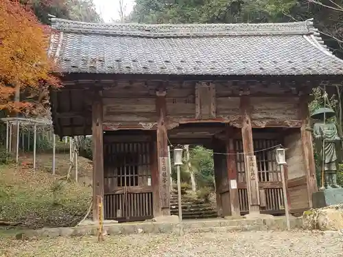 日龍峯寺(高澤観音)(美濃清水)の山門・神門