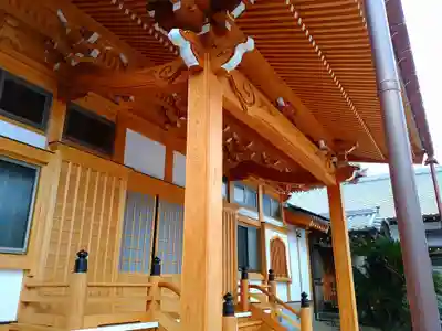 洞隣寺の本殿・本堂