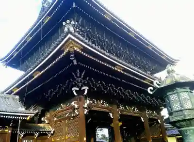 東本願寺(真宗本廟)の山門・神門