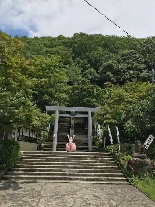 桃太郎神社(栗栖)の鳥居