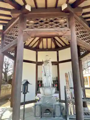同聚院の{uncategorized: "未分類", other: "その他", undefined: "問題あり", building: "その他建物", grave: "お墓", sacred_gate: "鳥居", guardian: "狛犬", statue: "像", buddha: "仏像", history: "歴史", nature: "自然", garden: "庭園", animal: "動物", pagoda: "塔", temizu: "手水舎", mountain_gate: "山門・神門", sanctuary: "本殿・本堂", subordinate: "末社・摂社", art: "芸術", scenery: "景色", jizo: "地蔵", ema: "絵馬", goshuin: "御朱印", omikuji: "おみくじ", items: "授与品その他", amulet: "お守り", goshuincho: "御朱印帳", eats: "食事", festival: "お祭り", votive_dance: "神楽", shichigosan: "七五三参", wedding: "結婚式", experience: "体験その他", initially: "初詣", around: "周辺", anti_infection: "感染症対策"}