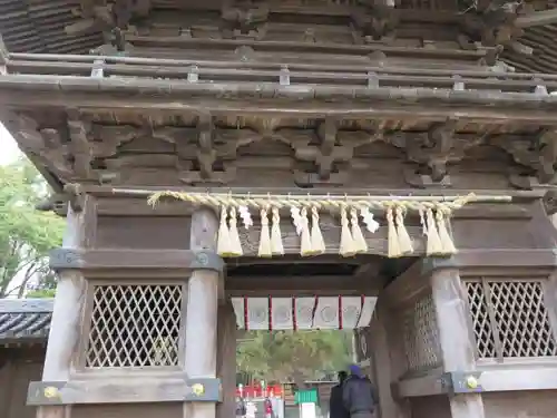 香椎宮の山門・神門