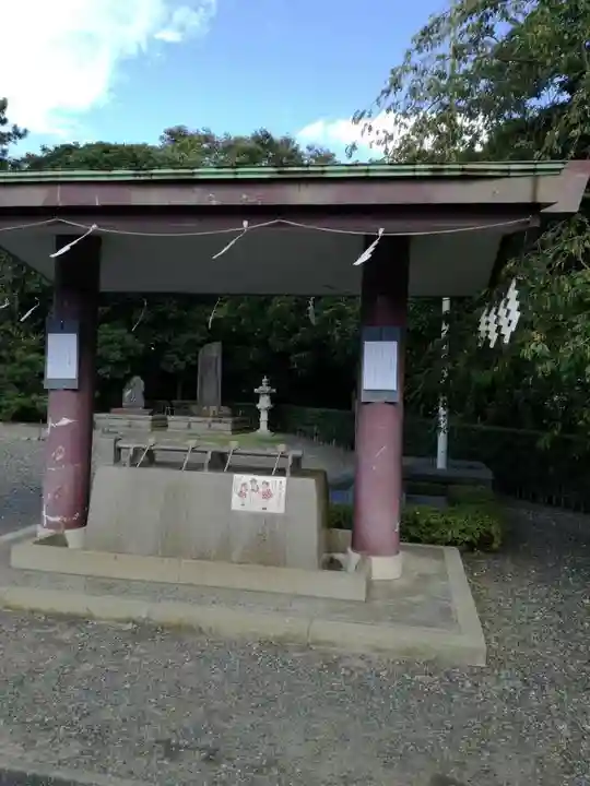 千葉縣護國神社の手水舎