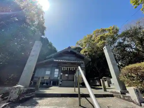 楯崎神社の建物その他