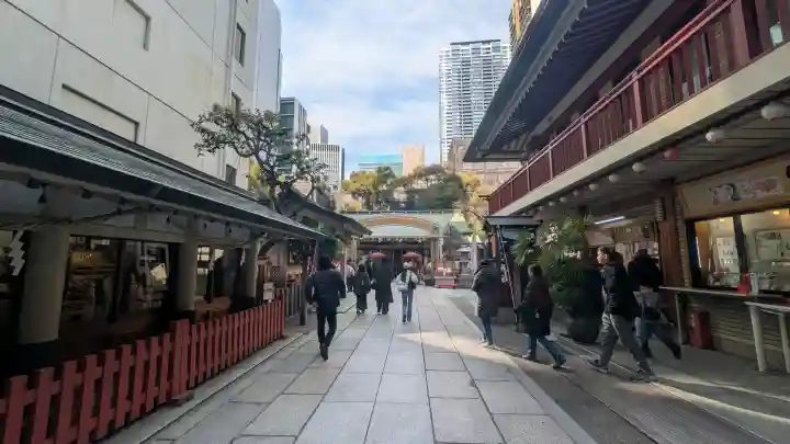 露天神社(お初天神)の{uncategorized: "未分類", other: "その他", undefined: "問題あり", building: "その他建物", grave: "お墓", sacred_gate: "鳥居", guardian: "狛犬", statue: "像", buddha: "仏像", history: "歴史", nature: "自然", garden: "庭園", animal: "動物", pagoda: "塔", temizu: "手水舎", mountain_gate: "山門・神門", sanctuary: "本殿・本堂", subordinate: "末社・摂社", art: "芸術", scenery: "景色", jizo: "地蔵", ema: "絵馬", goshuin: "御朱印", omikuji: "おみくじ", items: "授与品その他", amulet: "お守り", goshuincho: "御朱印帳", eats: "食事", festival: "お祭り", votive_dance: "神楽", shichigosan: "七五三参", wedding: "結婚式", experience: "体験その他", initially: "初詣", around: "周辺", anti_infection: "感染症対策"}