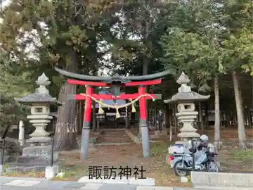 諏訪神社の鳥居