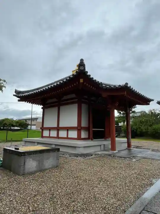 喜光寺(奈良県)