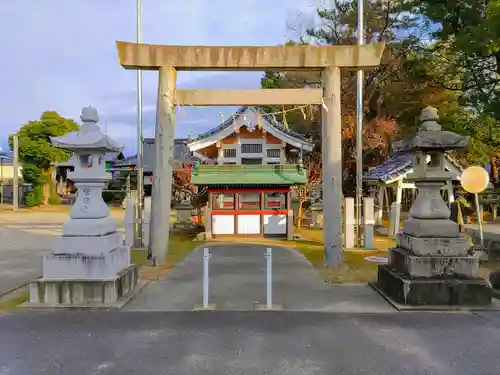 憶感神社（神守町）の鳥居