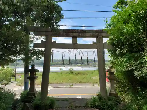 堅田神社の鳥居