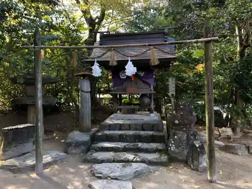 八重垣神社の末社