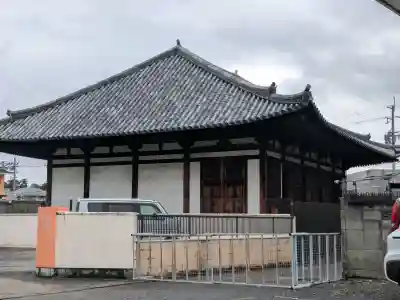 石津寺の{uncategorized: "未分類", other: "その他", undefined: "問題あり", building: "その他建物", grave: "お墓", sacred_gate: "鳥居", guardian: "狛犬", statue: "像", buddha: "仏像", history: "歴史", nature: "自然", garden: "庭園", animal: "動物", pagoda: "塔", temizu: "手水舎", mountain_gate: "山門・神門", sanctuary: "本殿・本堂", subordinate: "末社・摂社", art: "芸術", scenery: "景色", jizo: "地蔵", ema: "絵馬", goshuin: "御朱印", omikuji: "おみくじ", items: "授与品その他", amulet: "お守り", goshuincho: "御朱印帳", eats: "食事", festival: "お祭り", votive_dance: "神楽", shichigosan: "七五三参", wedding: "結婚式", experience: "体験その他", initially: "初詣", around: "周辺", anti_infection: "感染症対策"}