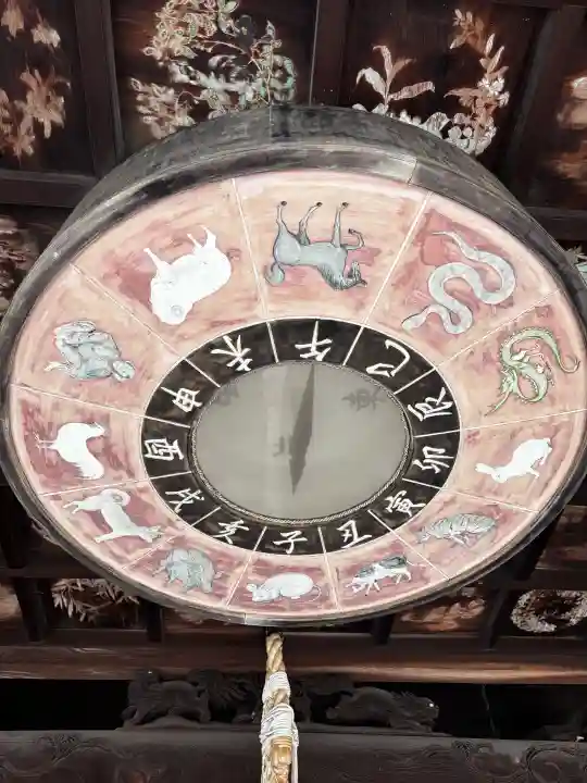 羽黒神社の{uncategorized: "未分類", other: "その他", undefined: "問題あり", building: "その他建物", grave: "お墓", sacred_gate: "鳥居", guardian: "狛犬", statue: "像", buddha: "仏像", history: "歴史", nature: "自然", garden: "庭園", animal: "動物", pagoda: "塔", temizu: "手水舎", mountain_gate: "山門・神門", sanctuary: "本殿・本堂", subordinate: "末社・摂社", art: "芸術", scenery: "景色", jizo: "地蔵", ema: "絵馬", goshuin: "御朱印", omikuji: "おみくじ", items: "授与品その他", amulet: "お守り", goshuincho: "御朱印帳", eats: "食事", festival: "お祭り", votive_dance: "神楽", shichigosan: "七五三参", wedding: "結婚式", experience: "体験その他", initially: "初詣", around: "周辺", anti_infection: "感染症対策"}