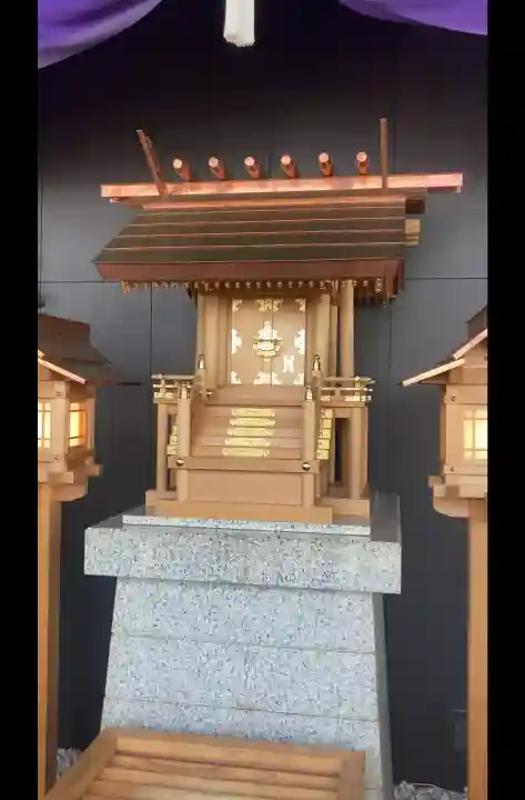 タワー大神宮の{uncategorized: "未分類", other: "その他", undefined: "問題あり", building: "その他建物", grave: "お墓", sacred_gate: "鳥居", guardian: "狛犬", statue: "像", buddha: "仏像", history: "歴史", nature: "自然", garden: "庭園", animal: "動物", pagoda: "塔", temizu: "手水舎", mountain_gate: "山門・神門", sanctuary: "本殿・本堂", subordinate: "末社・摂社", art: "芸術", scenery: "景色", jizo: "地蔵", ema: "絵馬", goshuin: "御朱印", omikuji: "おみくじ", items: "授与品その他", amulet: "お守り", goshuincho: "御朱印帳", eats: "食事", festival: "お祭り", votive_dance: "神楽", shichigosan: "七五三参", wedding: "結婚式", experience: "体験その他", initially: "初詣", around: "周辺", anti_infection: "感染症対策"}