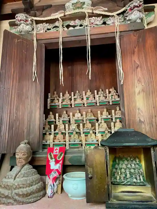 善立寺の{uncategorized: "未分類", other: "その他", undefined: "問題あり", building: "その他建物", grave: "お墓", sacred_gate: "鳥居", guardian: "狛犬", statue: "像", buddha: "仏像", history: "歴史", nature: "自然", garden: "庭園", animal: "動物", pagoda: "塔", temizu: "手水舎", mountain_gate: "山門・神門", sanctuary: "本殿・本堂", subordinate: "末社・摂社", art: "芸術", scenery: "景色", jizo: "地蔵", ema: "絵馬", goshuin: "御朱印", omikuji: "おみくじ", items: "授与品その他", amulet: "お守り", goshuincho: "御朱印帳", eats: "食事", festival: "お祭り", votive_dance: "神楽", shichigosan: "七五三参", wedding: "結婚式", experience: "体験その他", initially: "初詣", around: "周辺", anti_infection: "感染症対策"}