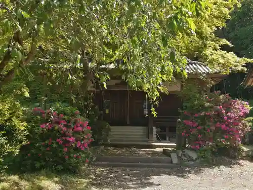 現光寺の本殿・本堂