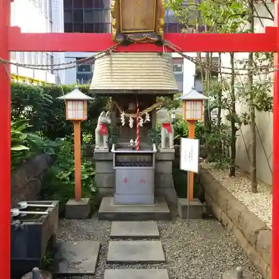 有楽稲荷神社の本殿・本堂