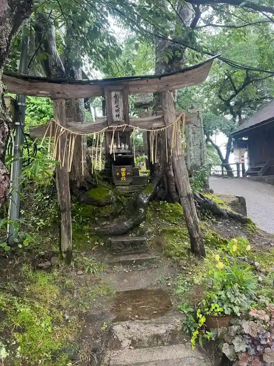 北向稲荷大明神(飯盛山)(福島県)