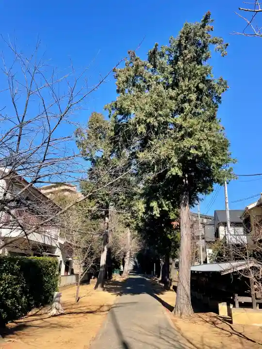 驚神社の{uncategorized: "未分類", other: "その他", undefined: "問題あり", building: "その他建物", grave: "お墓", sacred_gate: "鳥居", guardian: "狛犬", statue: "像", buddha: "仏像", history: "歴史", nature: "自然", garden: "庭園", animal: "動物", pagoda: "塔", temizu: "手水舎", mountain_gate: "山門・神門", sanctuary: "本殿・本堂", subordinate: "末社・摂社", art: "芸術", scenery: "景色", jizo: "地蔵", ema: "絵馬", goshuin: "御朱印", omikuji: "おみくじ", items: "授与品その他", amulet: "お守り", goshuincho: "御朱印帳", eats: "食事", festival: "お祭り", votive_dance: "神楽", shichigosan: "七五三参", wedding: "結婚式", experience: "体験その他", initially: "初詣", around: "周辺", anti_infection: "感染症対策"}