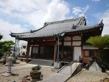 妙建寺の本殿・本堂