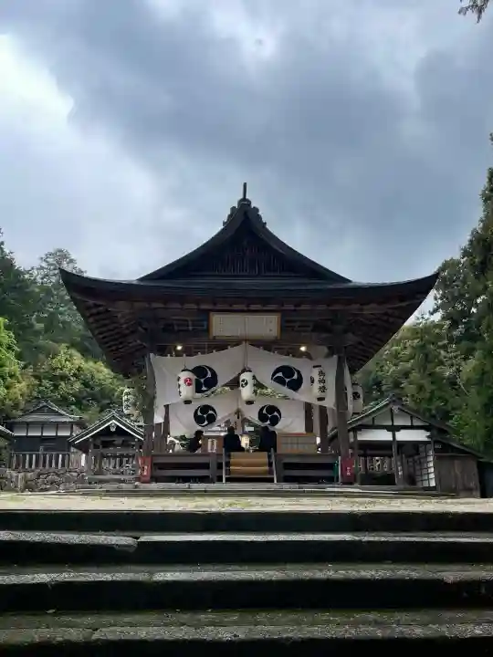 日吉神社(勝野)の{uncategorized: "未分類", other: "その他", undefined: "問題あり", building: "その他建物", grave: "お墓", sacred_gate: "鳥居", guardian: "狛犬", statue: "像", buddha: "仏像", history: "歴史", nature: "自然", garden: "庭園", animal: "動物", pagoda: "塔", temizu: "手水舎", mountain_gate: "山門・神門", sanctuary: "本殿・本堂", subordinate: "末社・摂社", art: "芸術", scenery: "景色", jizo: "地蔵", ema: "絵馬", goshuin: "御朱印", omikuji: "おみくじ", items: "授与品その他", amulet: "お守り", goshuincho: "御朱印帳", eats: "食事", festival: "お祭り", votive_dance: "神楽", shichigosan: "七五三参", wedding: "結婚式", experience: "体験その他", initially: "初詣", around: "周辺", anti_infection: "感染症対策"}