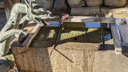 金山神社の手水舎