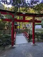 市杵嶋姫神社の{uncategorized: "未分類", other: "その他", undefined: "問題あり", building: "その他建物", grave: "お墓", sacred_gate: "鳥居", guardian: "狛犬", statue: "像", buddha: "仏像", history: "歴史", nature: "自然", garden: "庭園", animal: "動物", pagoda: "塔", temizu: "手水舎", mountain_gate: "山門・神門", sanctuary: "本殿・本堂", subordinate: "末社・摂社", art: "芸術", scenery: "景色", jizo: "地蔵", ema: "絵馬", goshuin: "御朱印", omikuji: "おみくじ", items: "授与品その他", amulet: "お守り", goshuincho: "御朱印帳", eats: "食事", festival: "お祭り", votive_dance: "神楽", shichigosan: "七五三参", wedding: "結婚式", experience: "体験その他", initially: "初詣", around: "周辺", anti_infection: "感染症対策"}
