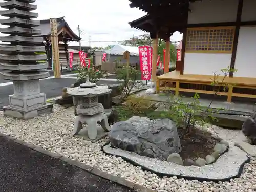 安全寺の庭園