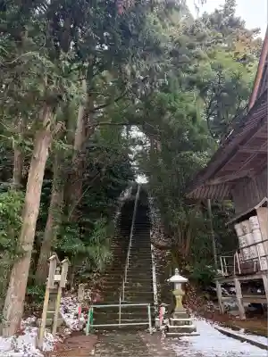 鳥海山大物忌神社吹浦口ノ宮(山形県)