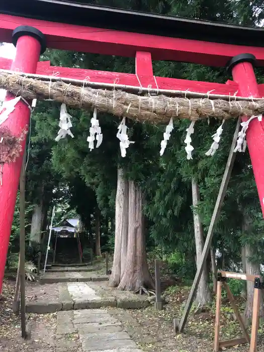 鳴雷神社の鳥居