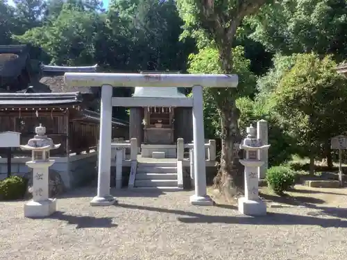 苗村神社の鳥居