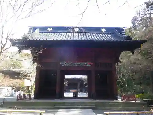 妙本寺の山門