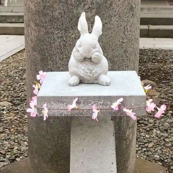 彌彦神社 (伊夜日子神社)の像