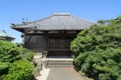 薬師寺の本殿