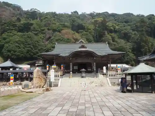 一畑薬師の本殿・本堂