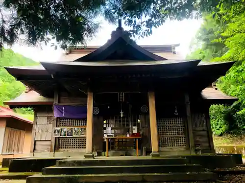 石神神社の本殿