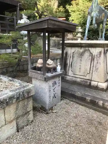 白國神社の狛犬