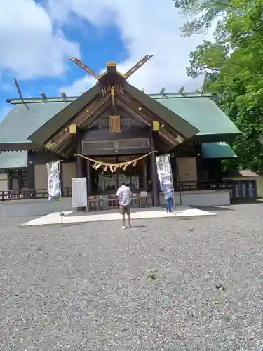 千歳神社の本殿