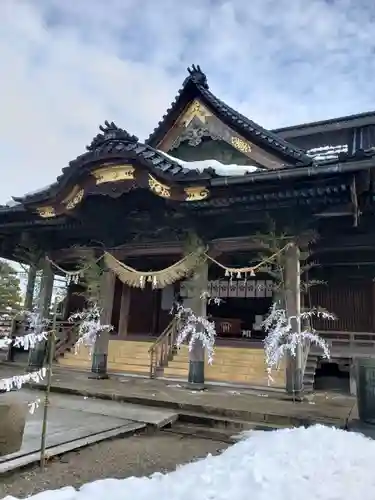 高岡関野神社の本殿・本堂