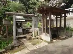 前原御嶽神社の末社