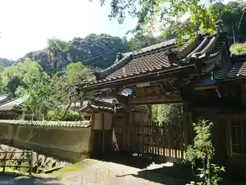 金蔵寺の山門・神門