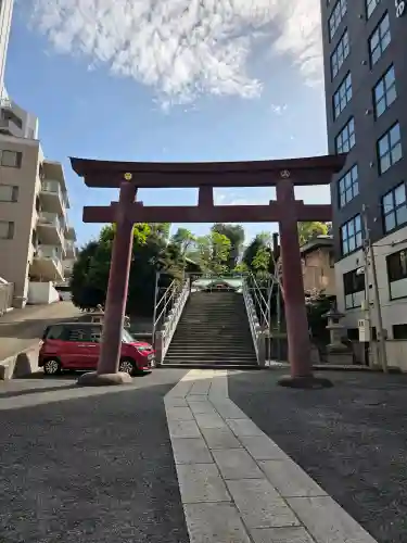 白金氷川神社の{uncategorized: "未分類", other: "その他", undefined: "問題あり", building: "その他建物", grave: "お墓", sacred_gate: "鳥居", guardian: "狛犬", statue: "像", buddha: "仏像", history: "歴史", nature: "自然", garden: "庭園", animal: "動物", pagoda: "塔", temizu: "手水舎", mountain_gate: "山門・神門", sanctuary: "本殿・本堂", subordinate: "末社・摂社", art: "芸術", scenery: "景色", jizo: "地蔵", ema: "絵馬", goshuin: "御朱印", omikuji: "おみくじ", items: "授与品その他", amulet: "お守り", goshuincho: "御朱印帳", eats: "食事", festival: "お祭り", votive_dance: "神楽", shichigosan: "七五三参", wedding: "結婚式", experience: "体験その他", initially: "初詣", around: "周辺", anti_infection: "感染症対策"}