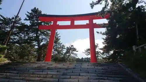 函館護國神社の鳥居