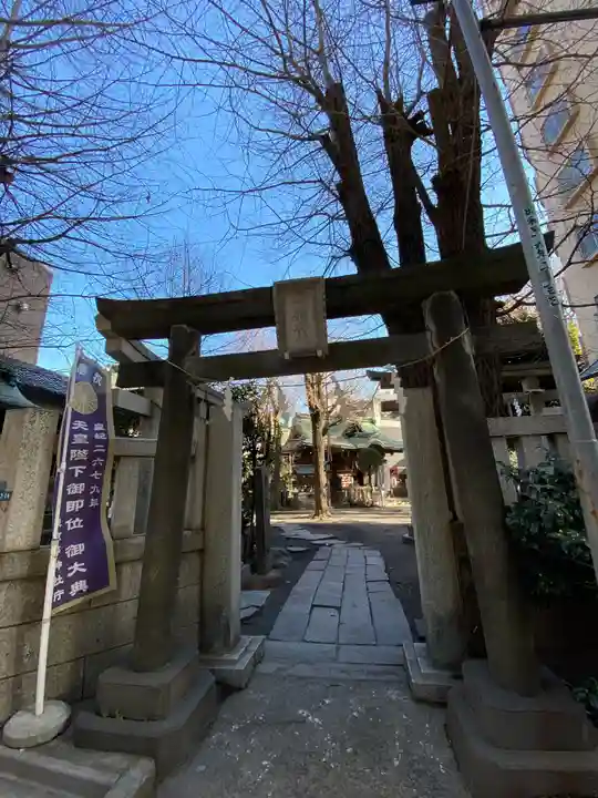 小野照崎神社の鳥居