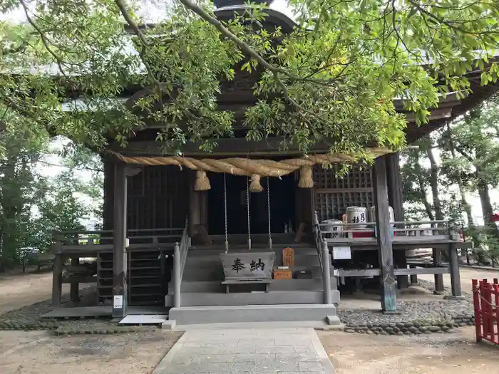 御勢大霊石神社 の本殿