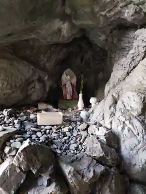 御厨人窟・神明窟(高知県)