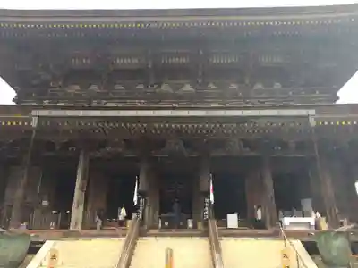 金峯山寺の本殿・本堂