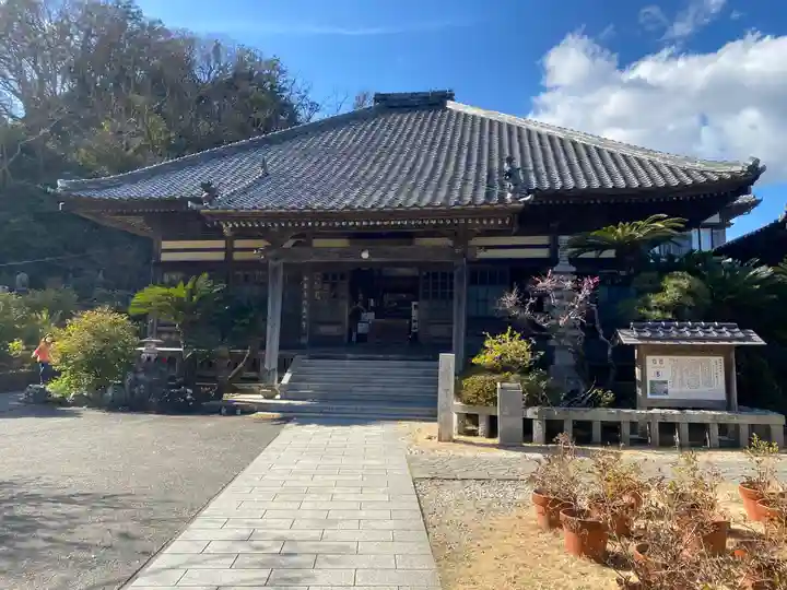 了仙寺の本殿・本堂