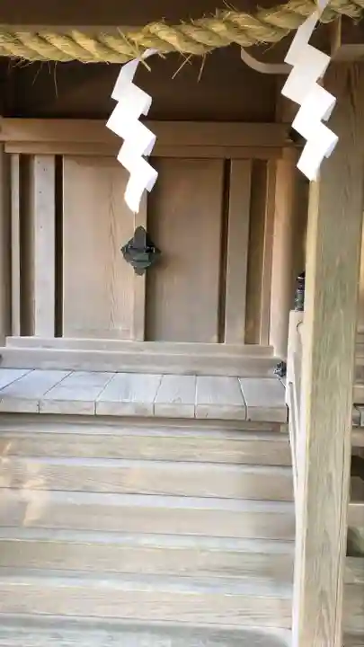 石上神宮の末社・摂社