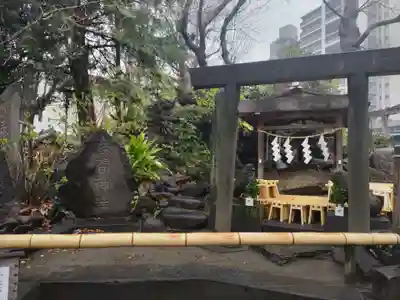 素盞雄神社の末社・摂社